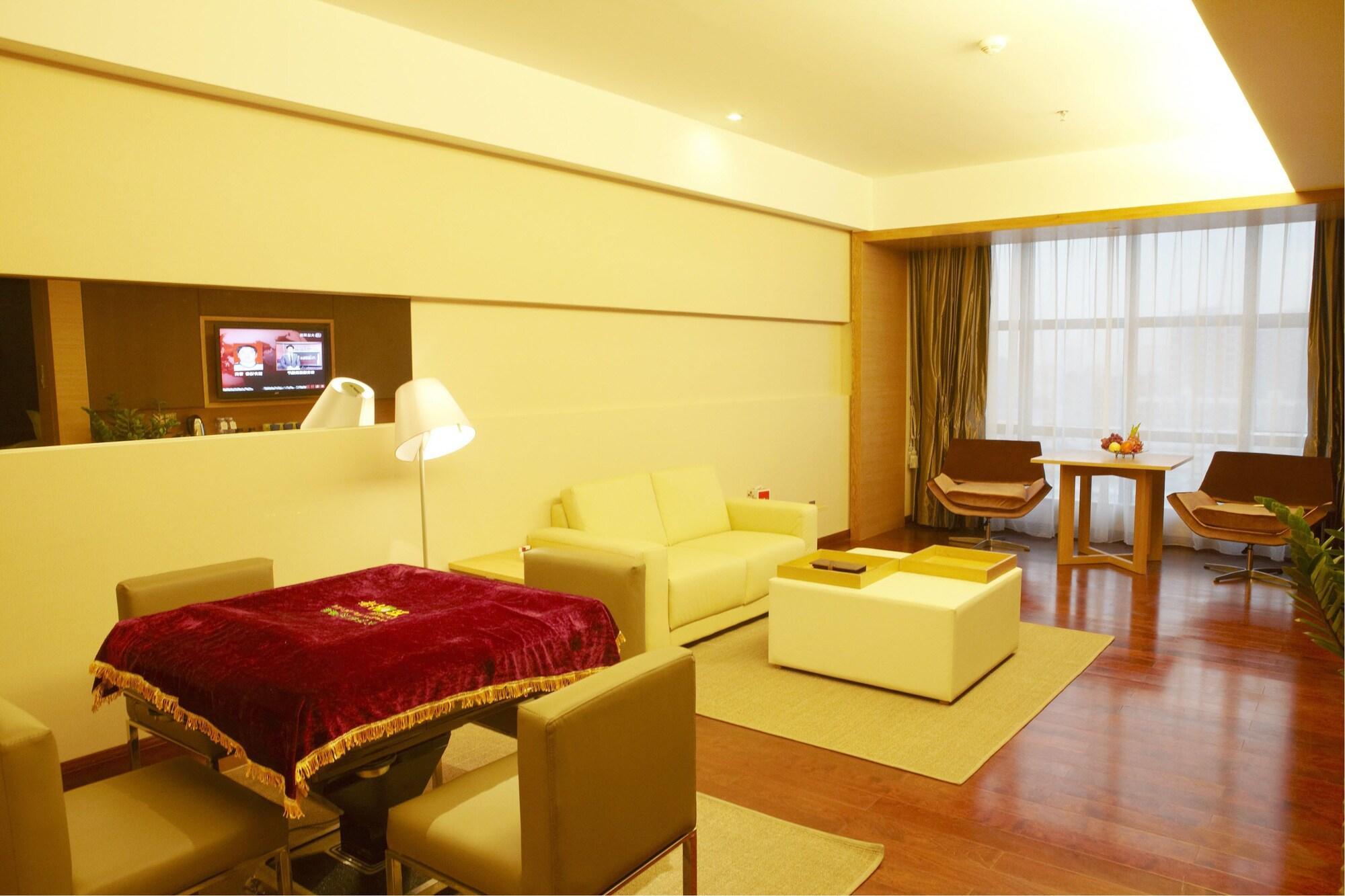 Shenzhen Ramada Plaza, North Railway Station Hotel Exterior photo