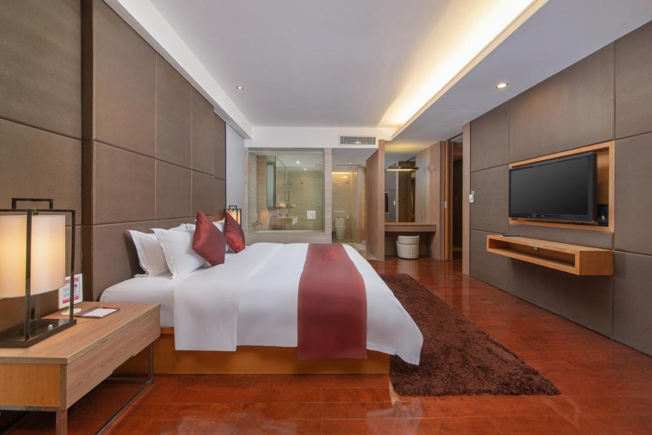 Shenzhen Ramada Plaza, North Railway Station Hotel Exterior photo