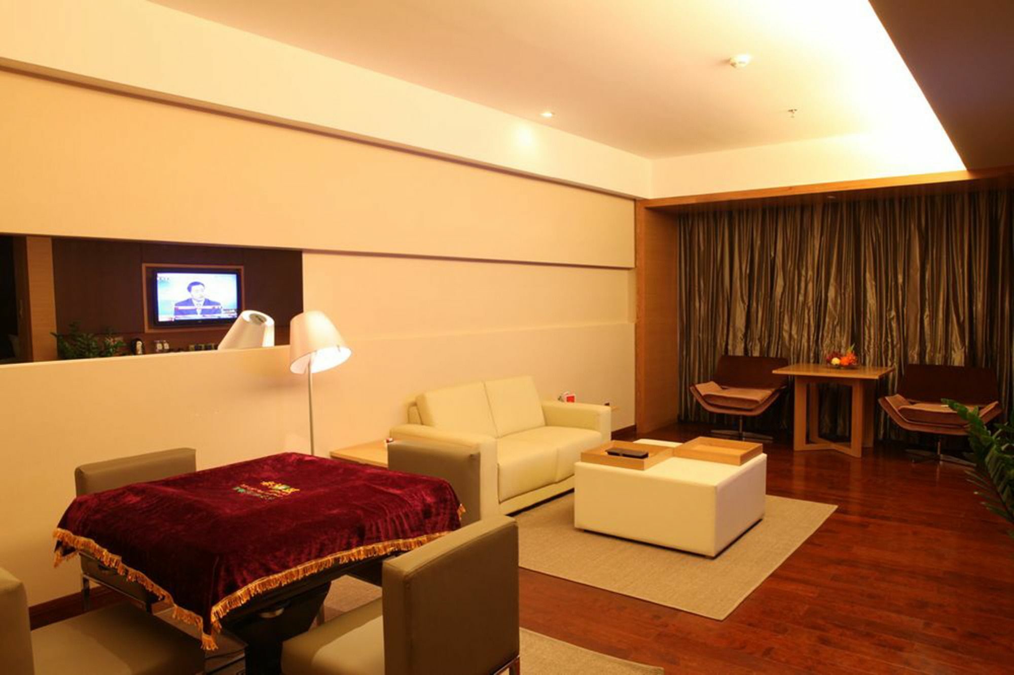 Shenzhen Ramada Plaza, North Railway Station Hotel Exterior photo